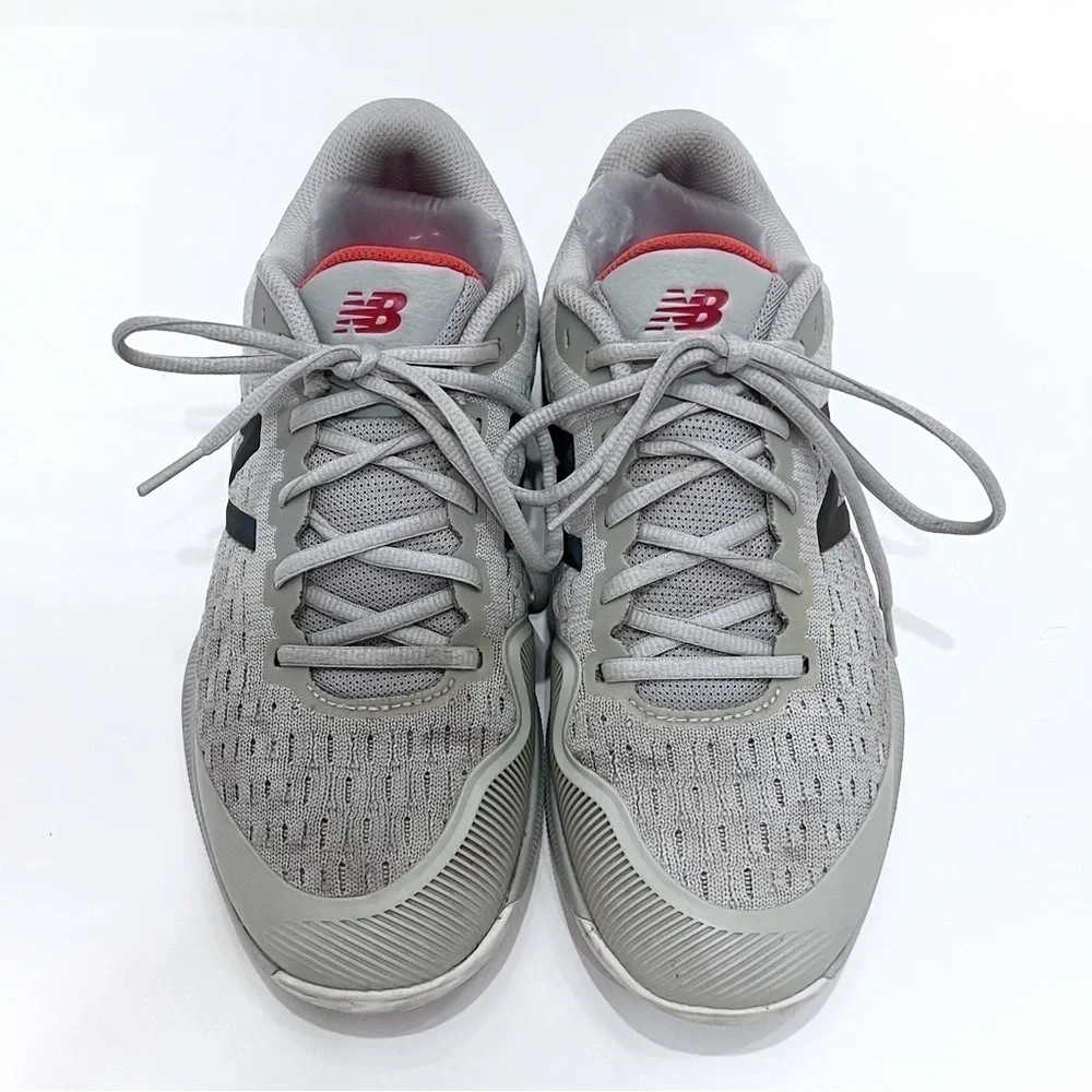 NEW Balance Men’s 996v4 Tennis Shoes Size 8